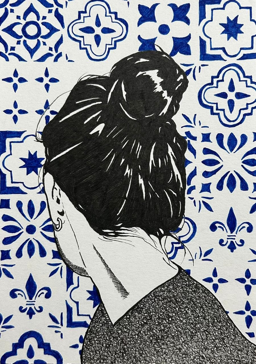 Ink drawing of the back of a woman's head with a bun, set against a blue Portuguese-style azulejo tile pattern.